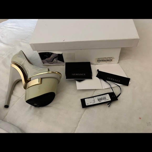 Versace Color Block Open Toe Patent Wedge Platform Women’s Heels - Picture 5 of 12